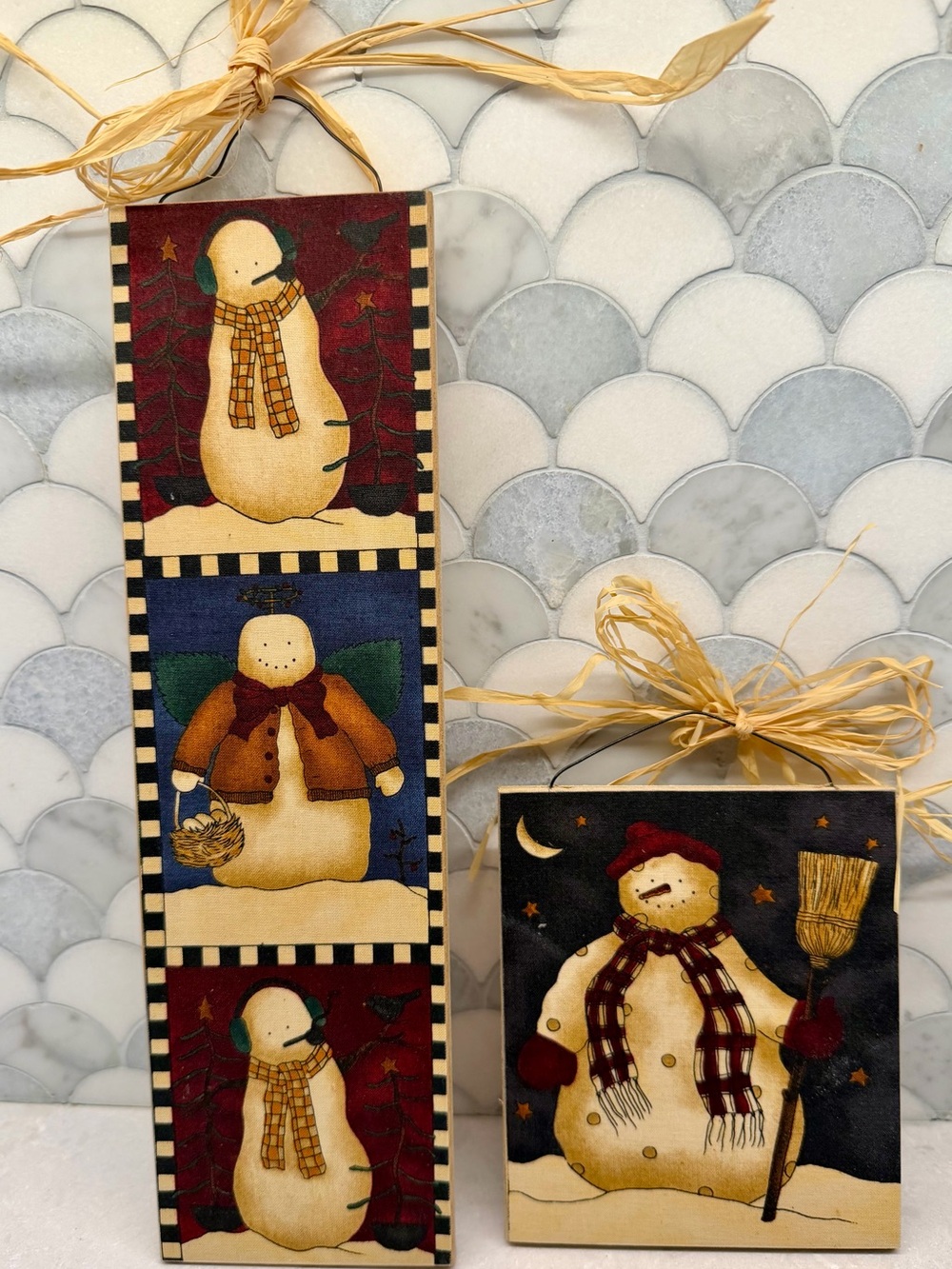 Holiday Snowman Wall Plaque Set